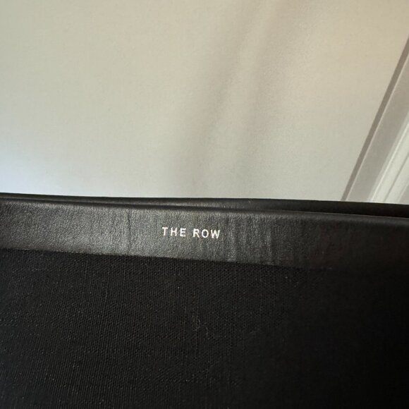 The Row Canvas N/S Park Bucket Bag Small - Picture 5 of 6